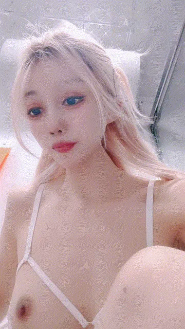 GIF